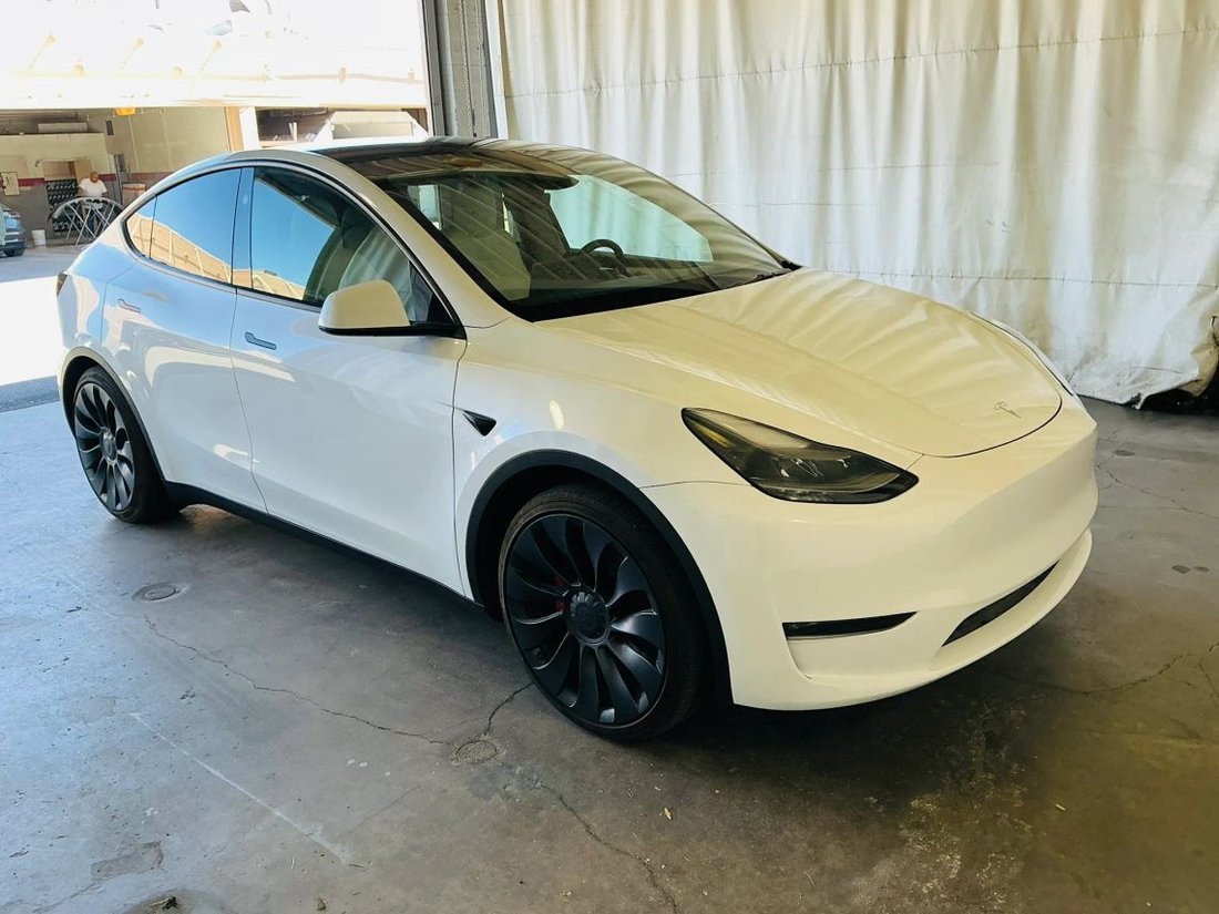 Suv in Las Vegas, NV, United States 1 - 19047341