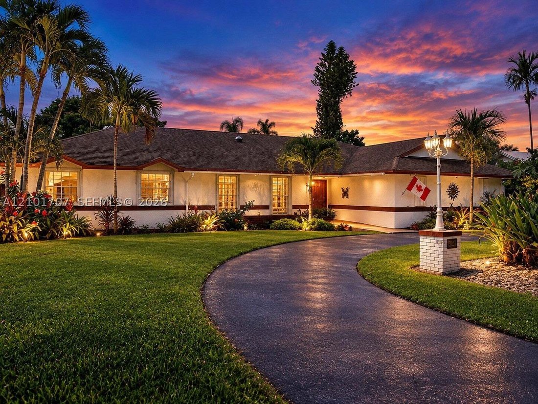 Casa a West Miami, Florida, Stati Uniti 1 - 19046042