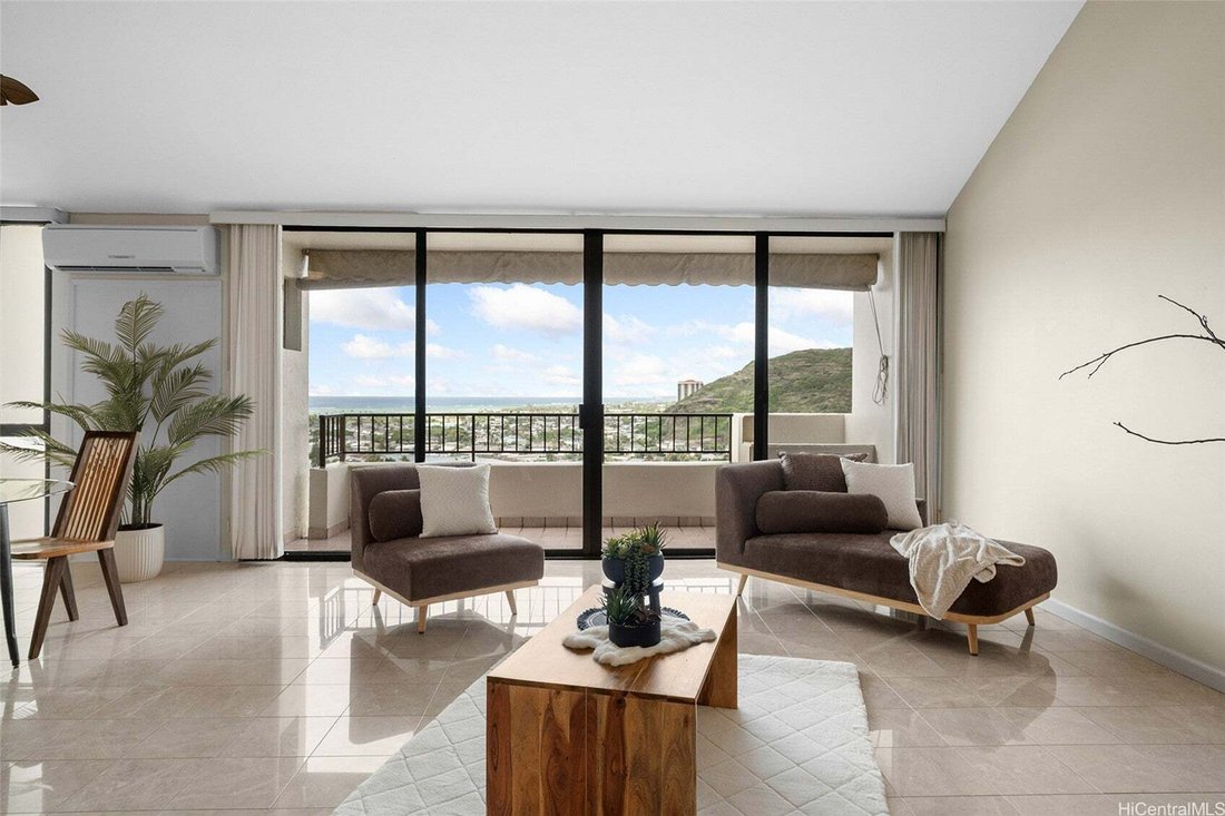 Condo in Honolulu, Hawaii, United States 2 - 19046768