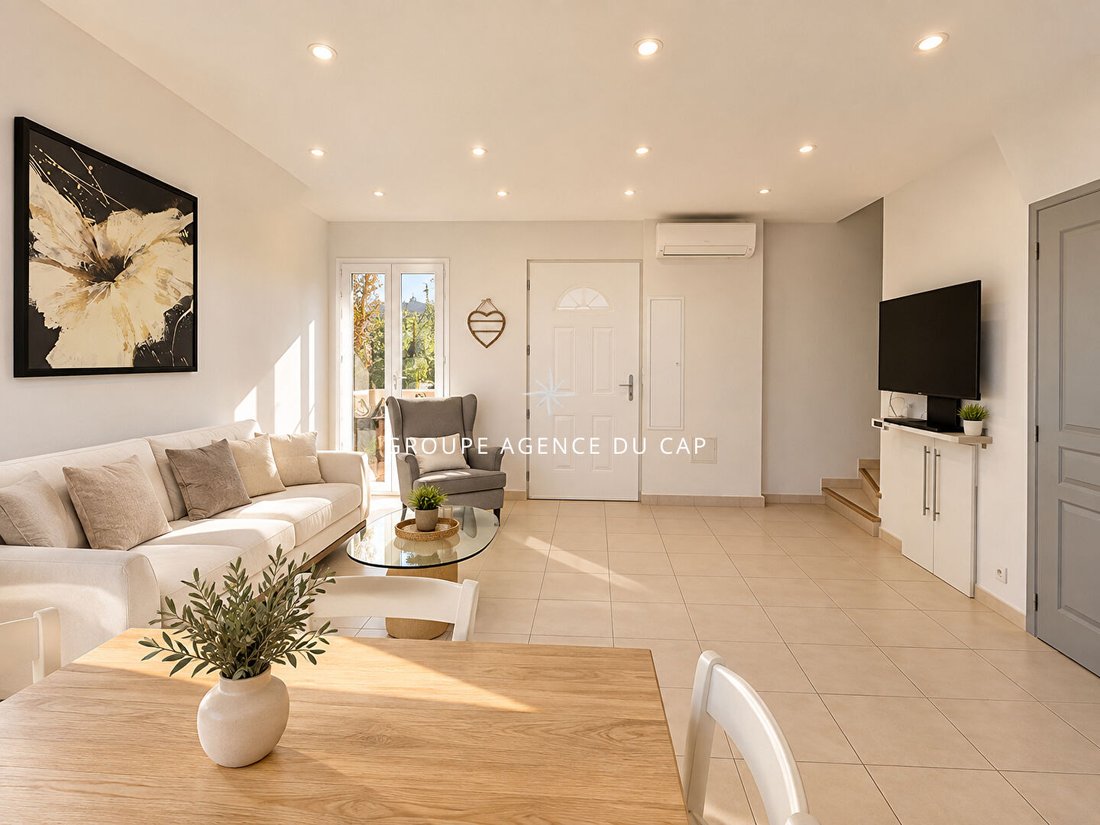 Apartment in Les Issambres, Roquebrune-sur-Argens, France 4 - 19047654