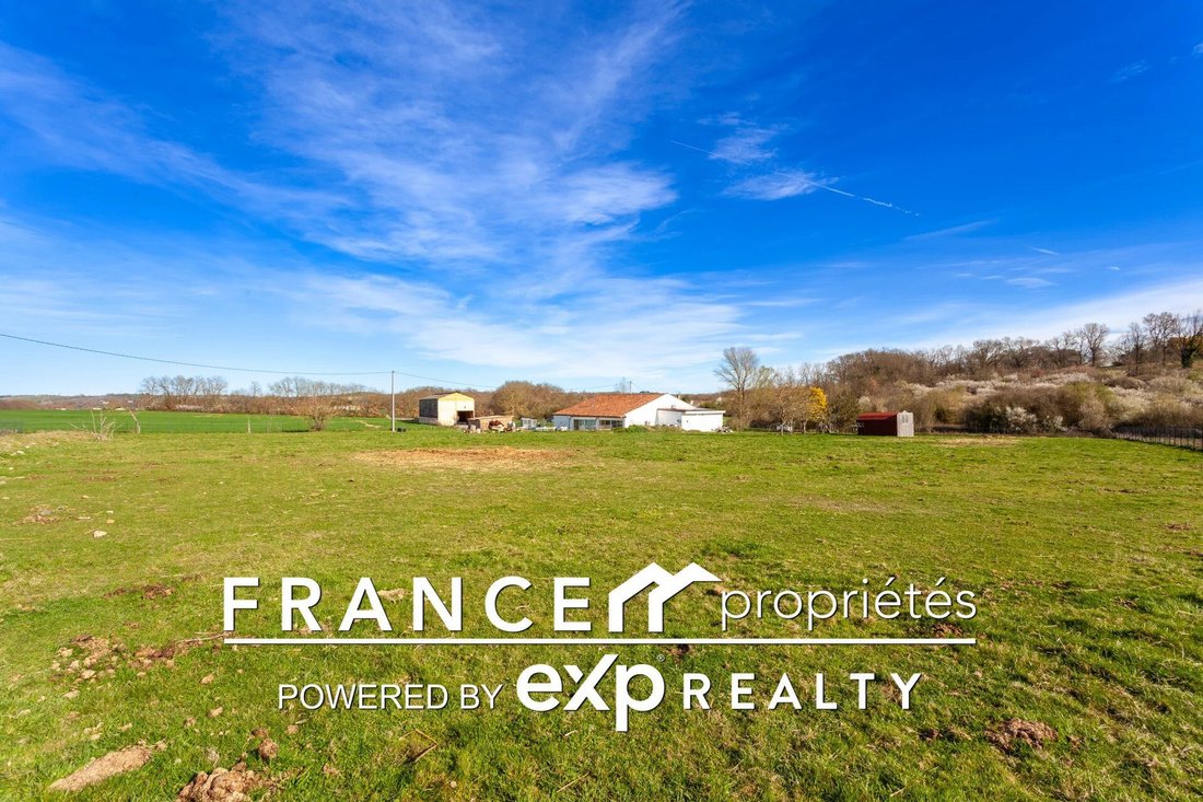 Farm Ranch in Carbonne, Occitania, France 3 - 16827661