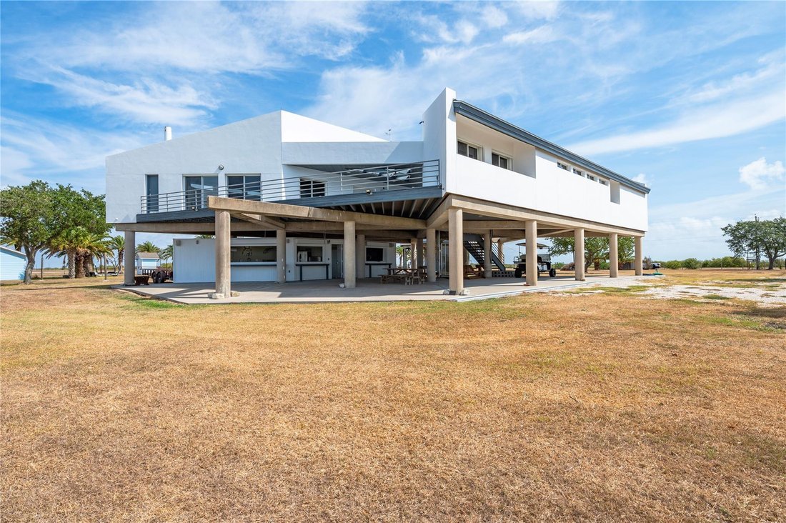 House in Palacios, Texas, United States 3 - 19048794