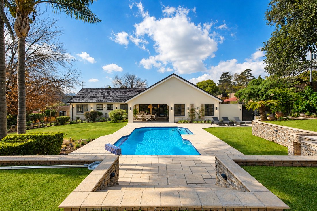 Casa a Hurlingham, Glenadrienne, Gauteng 3 - 18670100