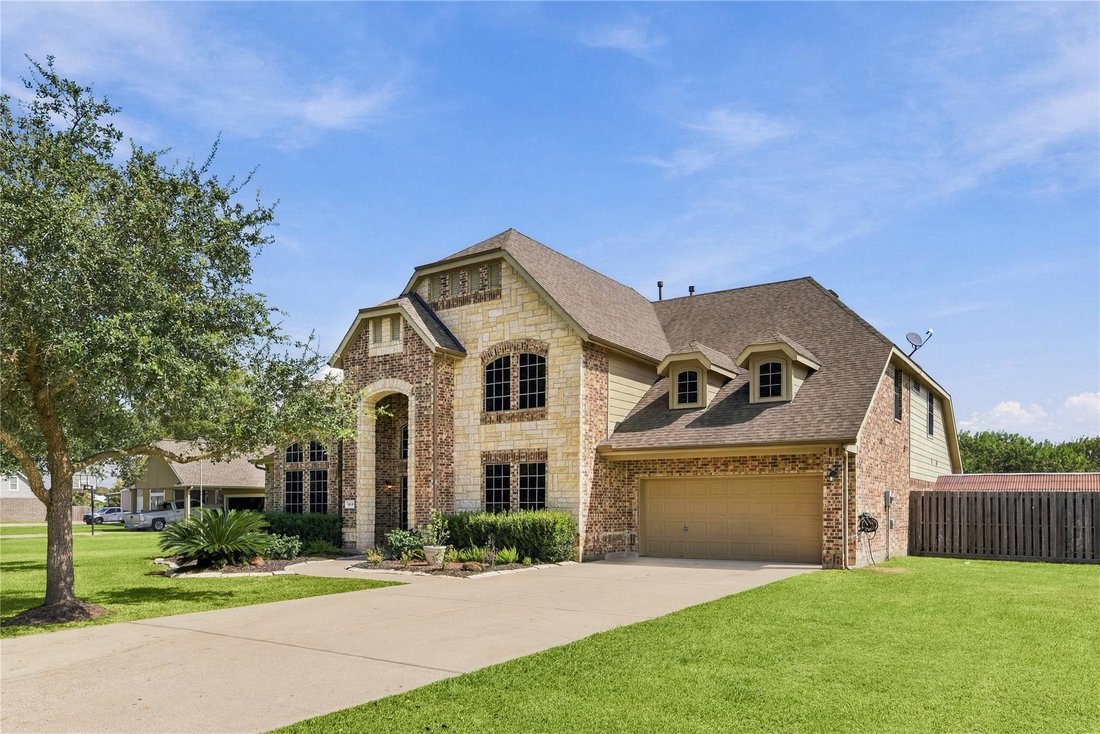House in Baytown, Texas, United States 1 - 19048783