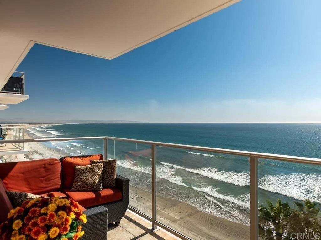 Condo in Coronado, California, United States 4 - 19046393