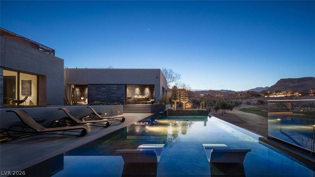 House in Las Vegas, Nevada, United States 4 - 19045528