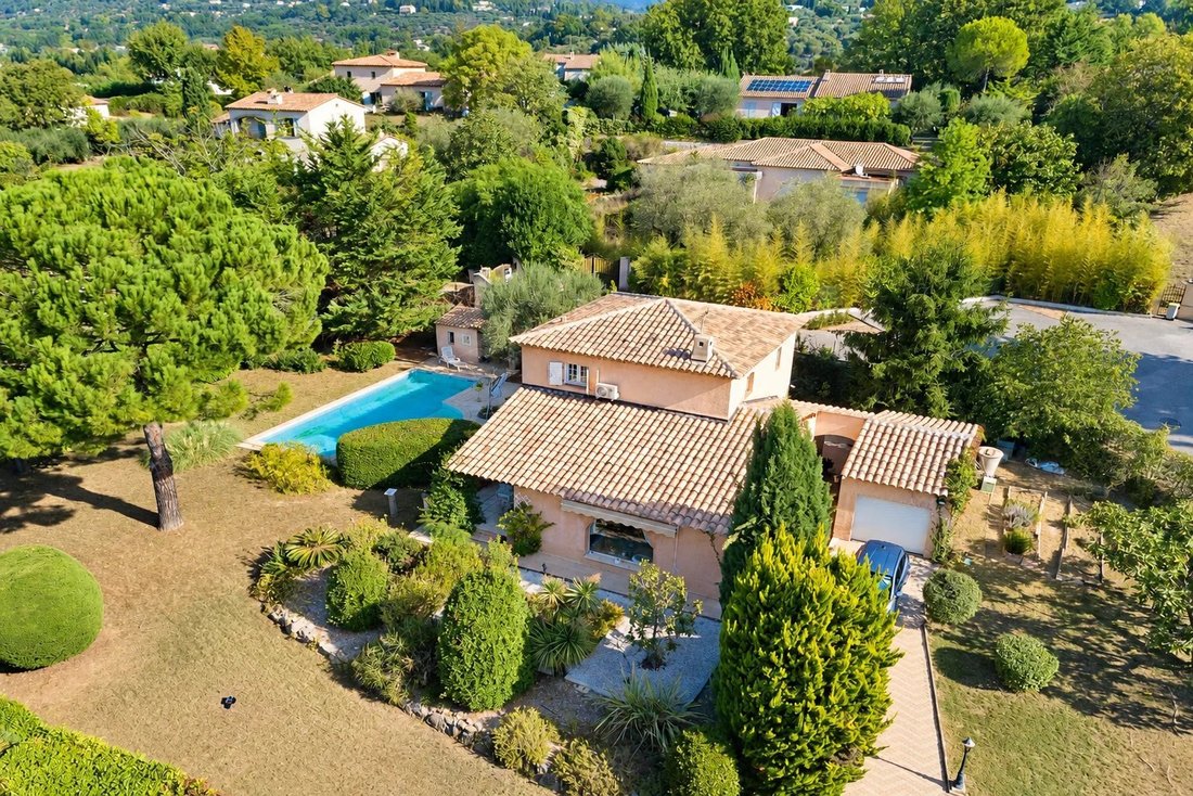 Villa à Opio, Provence-Alpes-Côte d'Azur, France 2 - 19047157