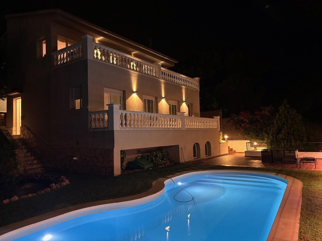 Villa in Calella, Catalonia, Spain 1 - 19048591