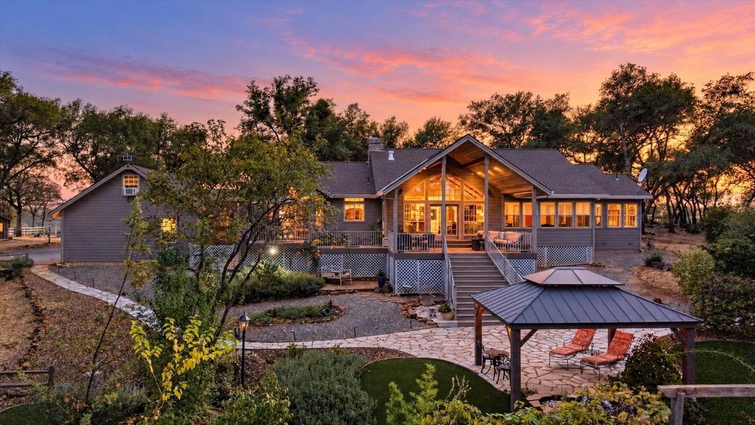 Maison à Penn Valley, Californie, États-Unis 2 - 19045155