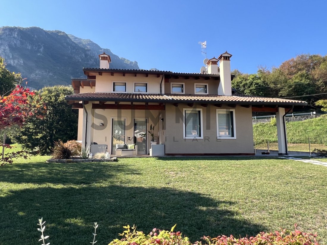 Villa en Velo d'Astico, Vénétie, Italie 1 - 19047424