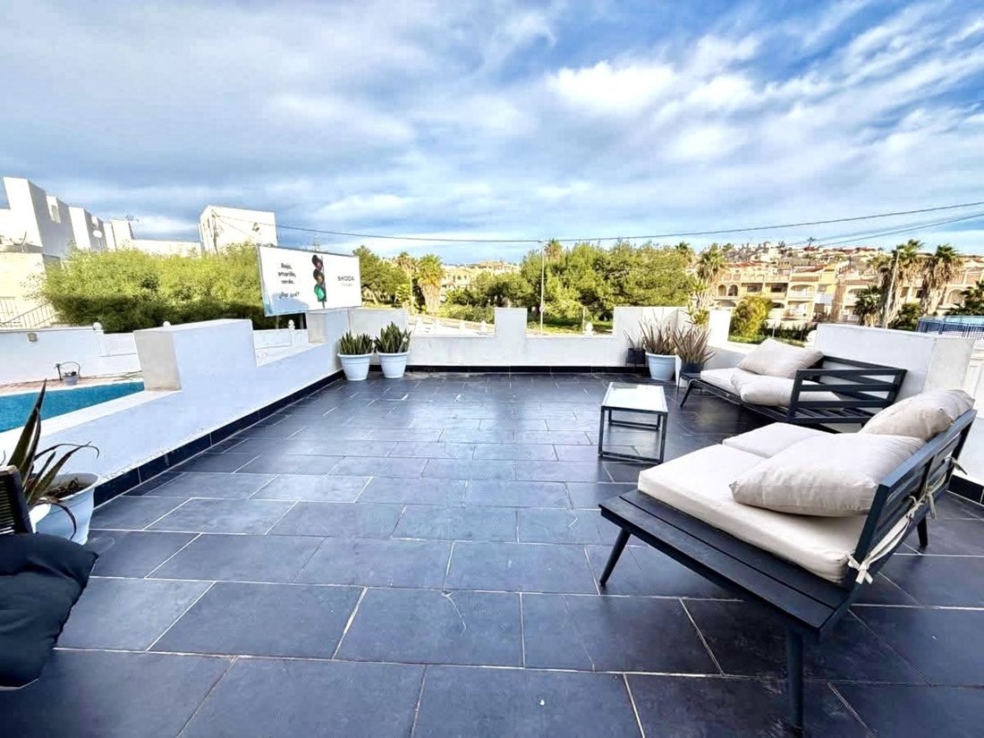 Villa in Orihuela, Valencian Community, Spain 4 - 19047275