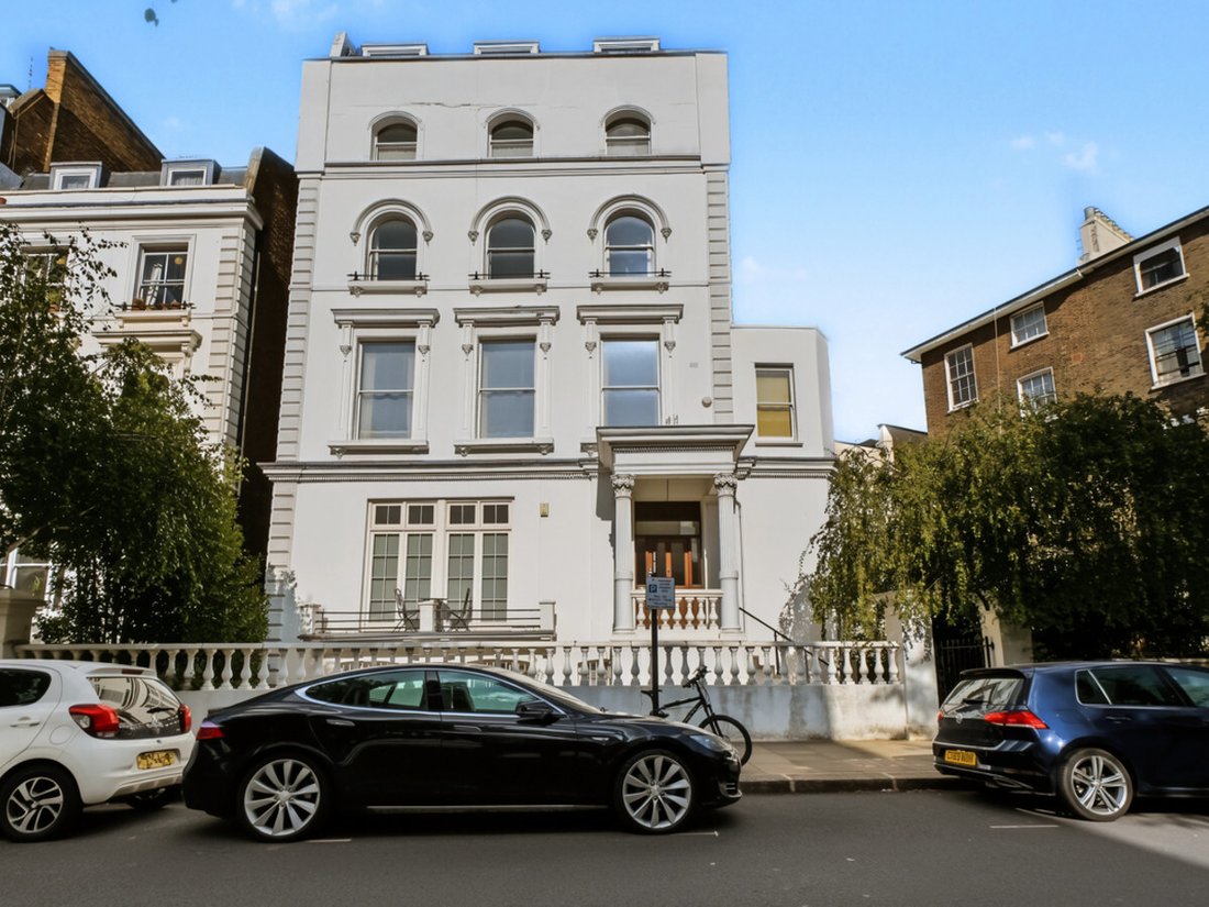 Apartment in Holland Park, Kensington And Chelsea, England 1 - 19047164