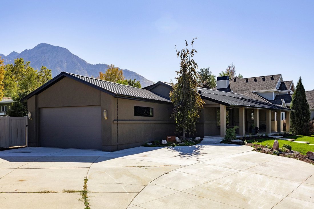 House in Holladay, Utah, United States 2 - 19045090