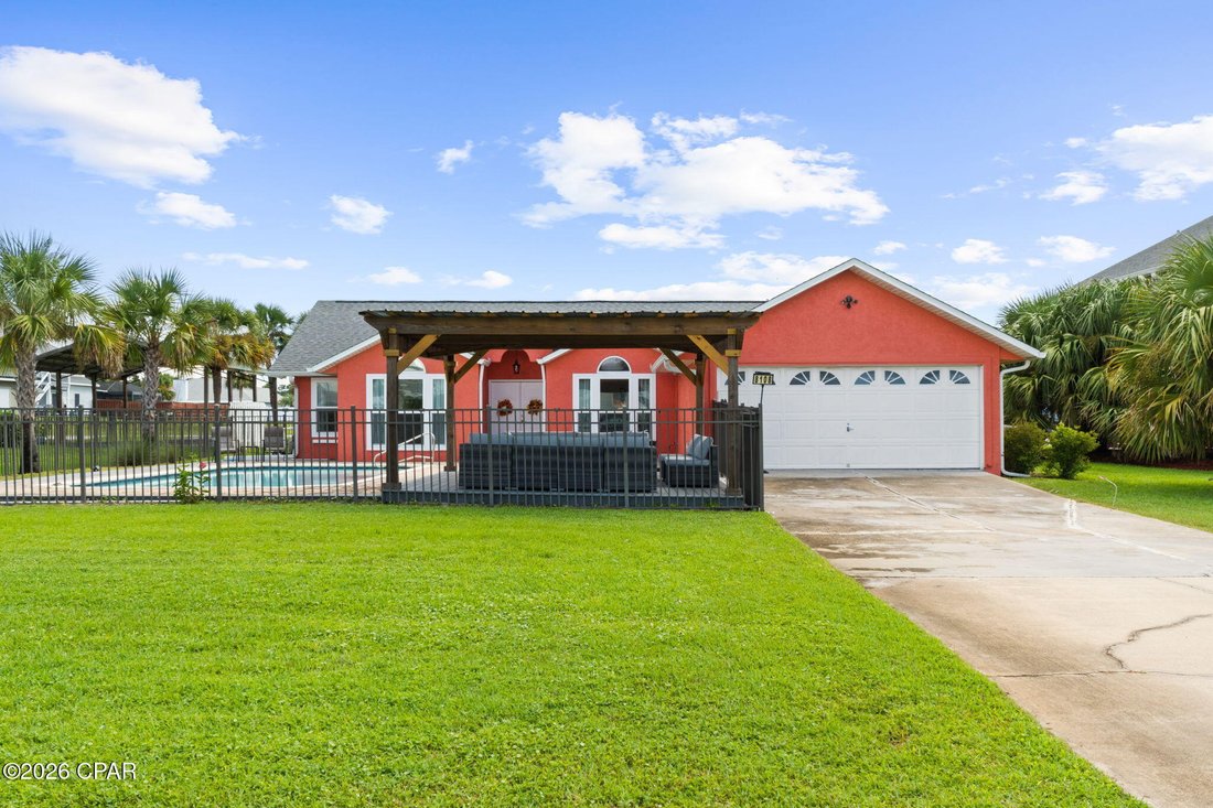 House in Port St. Joe, Florida, United States 3 - 19045585