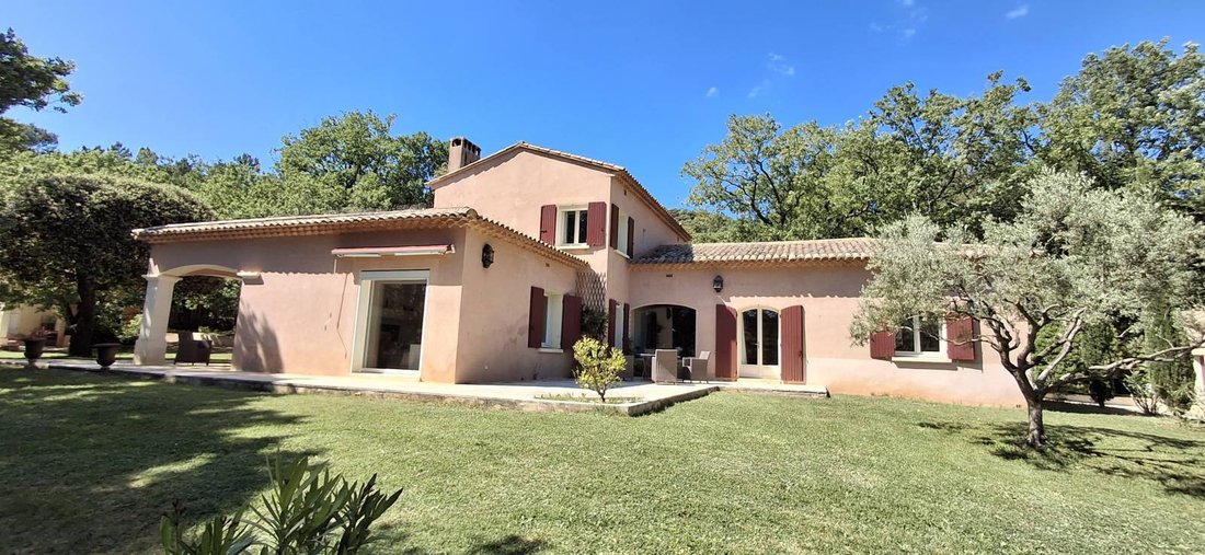 Villa in Saint-Restitut, Auvergne-Rhône-Alpes, France 1 - 19046983