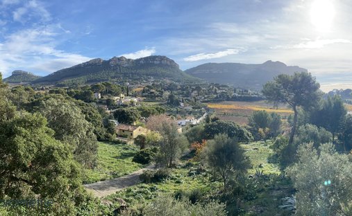 Land in Große Krone, Cassis, Frankreich 1