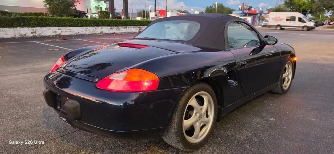 Cabriolet in Tampa, FL, United States 3 - 19047384