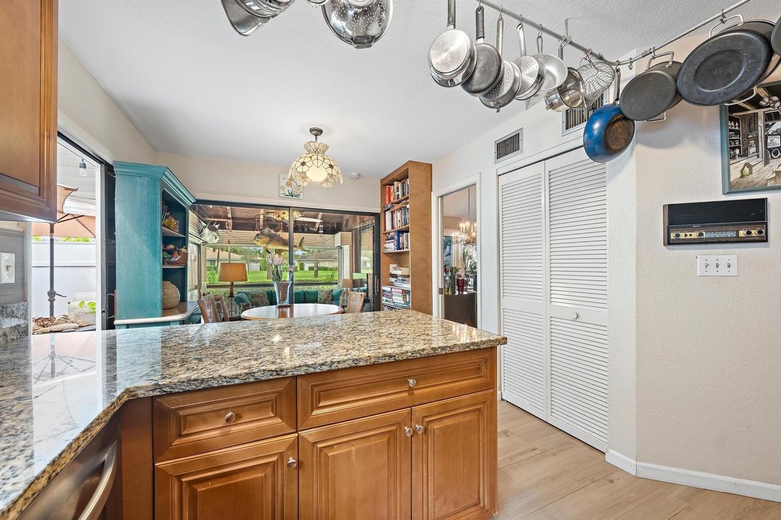Townhouse in Jupiter, Florida, United States 5 - 19047981