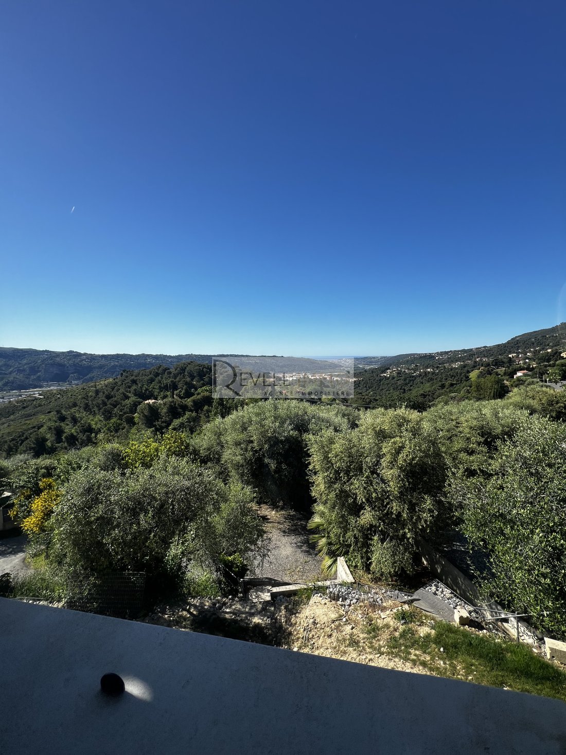 House in Carros, Provence-Alpes-Côte d'Azur, France 1 - 19046772