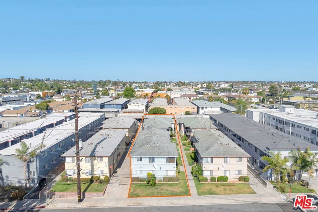 Autres à Inglewood, Californie, États-Unis 1 - 19045641