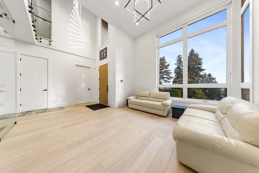 House in Burnaby, British Columbia, Canada 4 - 19042248