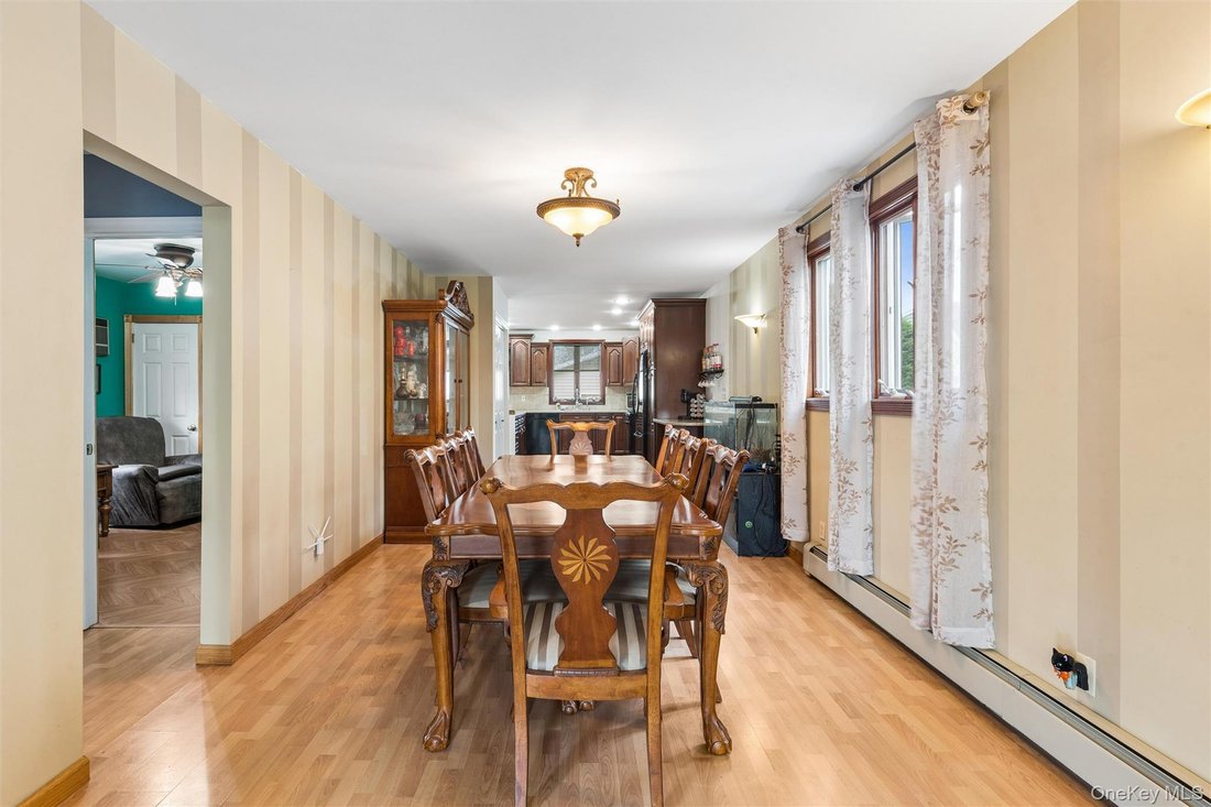 Casa en Merrick, Nueva York, Estados Unidos 5 - 19047174