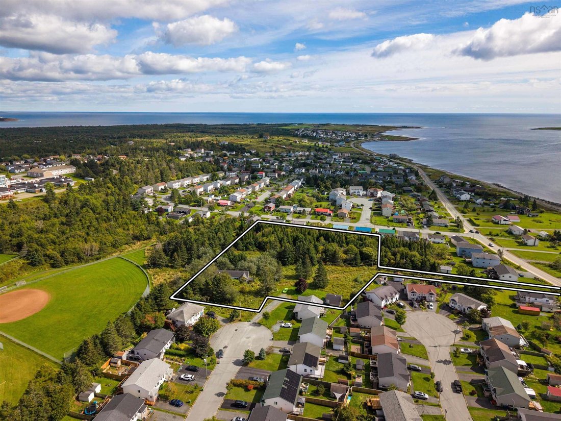 Land in Eastern Passage, Nova Scotia, Canada 1 - 19046780