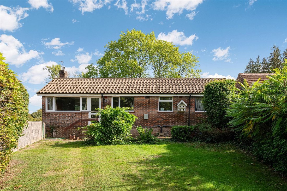 Bungalow à Reigate and Banstead, Angleterre 3 - 16780085