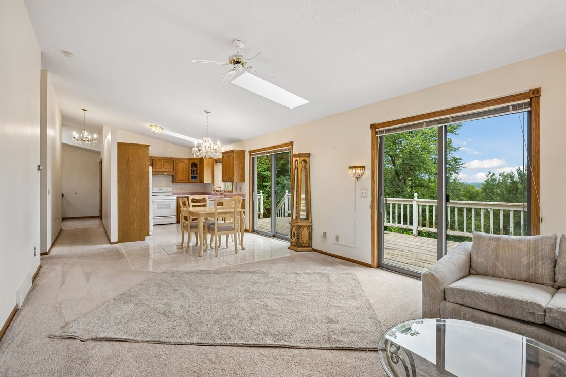 House in South Haven, Minnesota, United States 5 - 18704836
