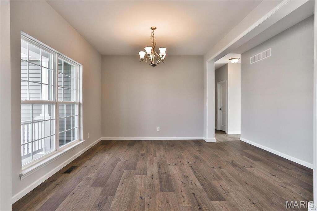 House in O'Fallon, Missouri, United States 3 - 19045876