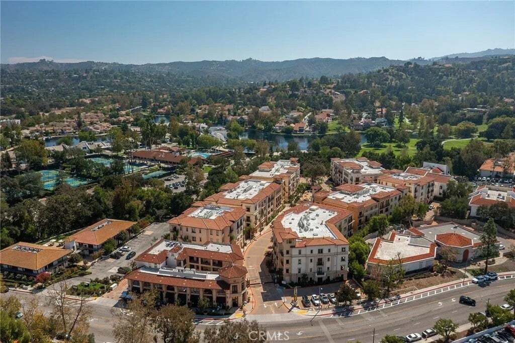Appartement à Hidden Hills, Californie, États-Unis 2 - 19046440