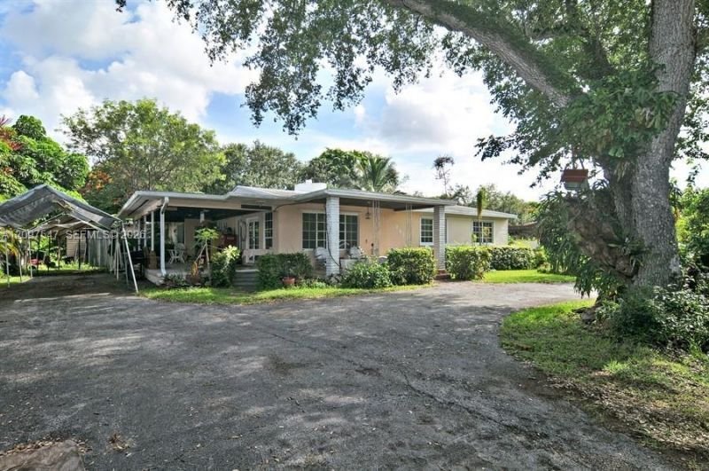 Haus in Miami, Florida, Vereinigte Staaten 1 - 19047969
