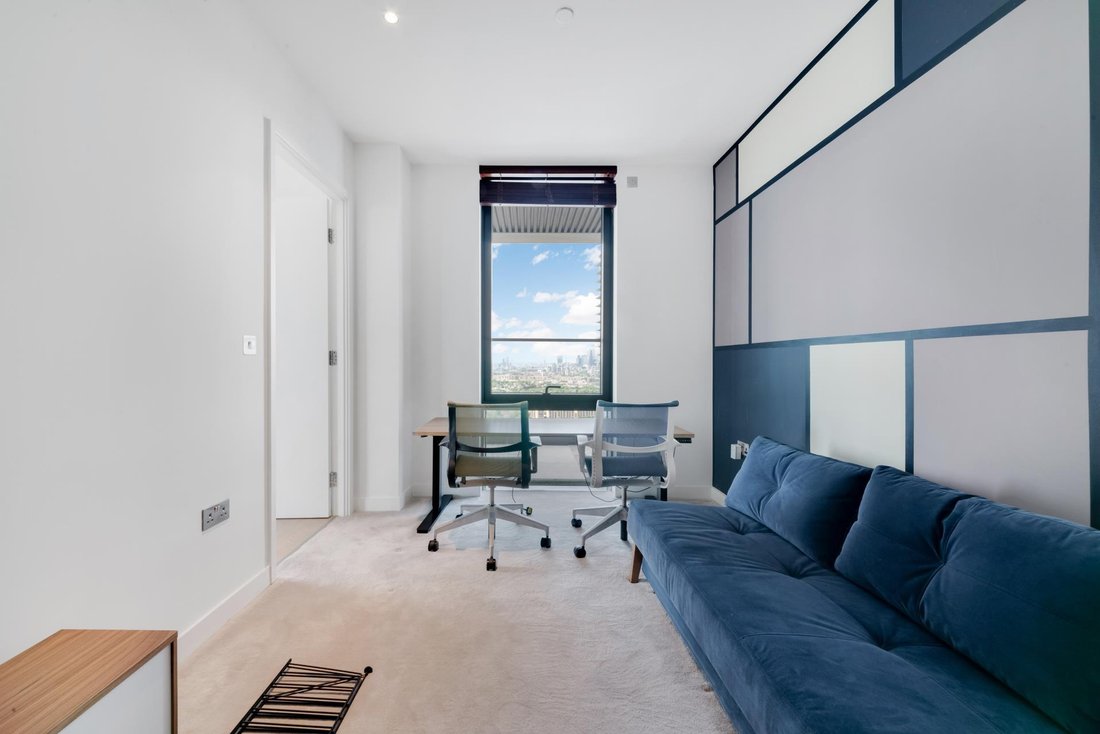 Apartment in Canary Wharf, Tower Hamlets, England 4 - 19045709