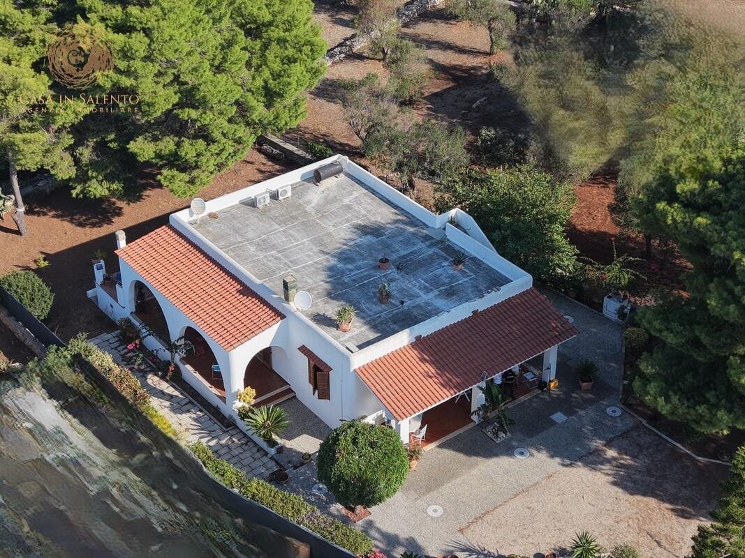 Villa in Castrignano del Capo, Apulia, Italy 2 - 19046508