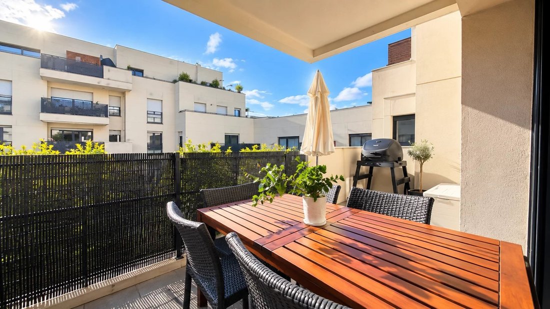 Apartment in Epinettes-Bessières, Paris 17e Arrondissement, Paris 2 - 19047151