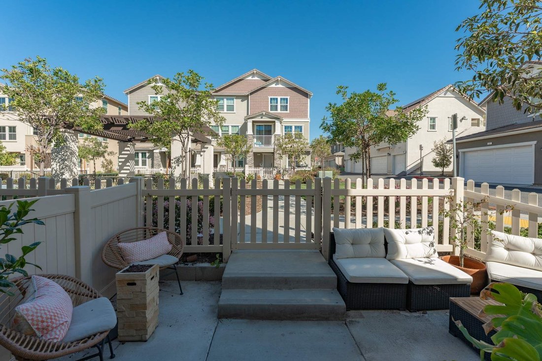 Townhouse en Fillmore, California, Estados Unidos 4 - 19045027