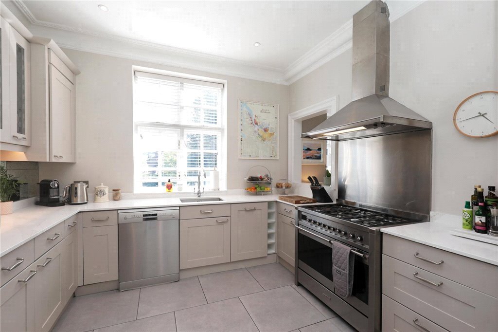Apartment in Wimbledon, Merton, England 5 - 19045340