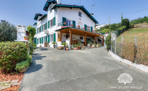 House in Souraide, Nouvelle-Aquitaine, France 1