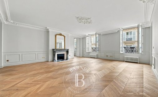 Appartamento a Elysées-Madeleine, Paris 8e Arrondissement, Parigi 1
