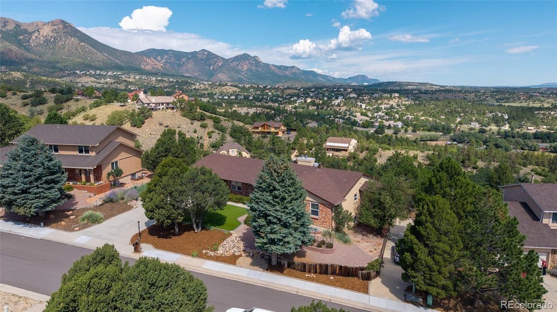 Casa en Colorado Springs, Colorado, Estados Unidos 2 - 19045893