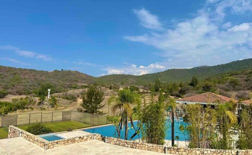 Terreno a Ixtapan de la Sal, Stato del Messico, Messico 1