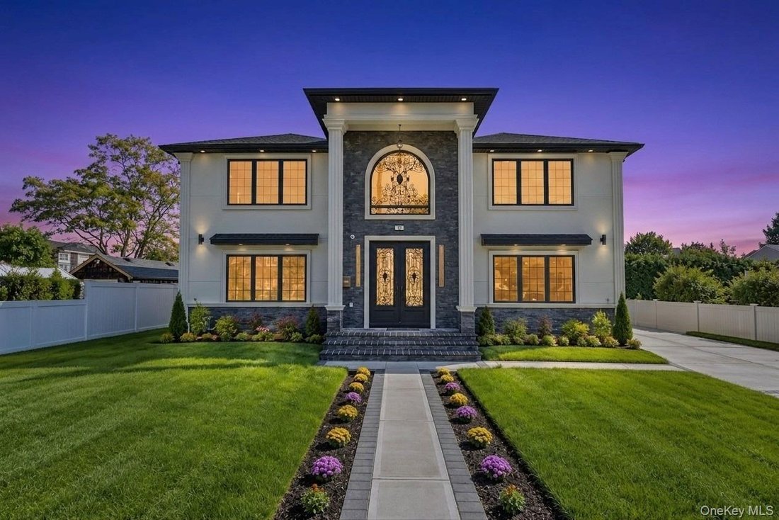 House in Hicksville, New York, United States 1 - 19045818