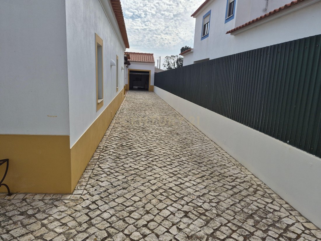 Villa in São Teotónio, Beja, Portugal 3 - 19049014