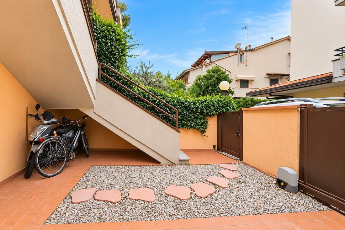Villa in Centro, Campi Bisenzio, Toskana 1 - 19046790