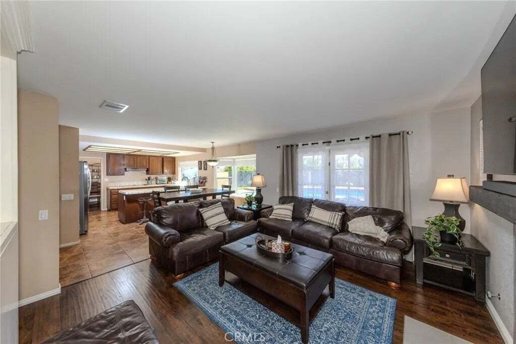 Casa a Yorba Linda, California, Stati Uniti 4 - 19046437