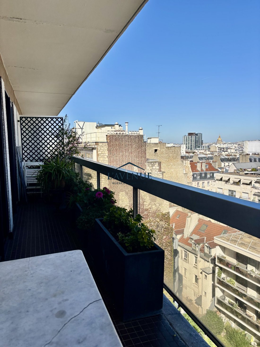 Apartment in Violet Commerce, Paris 15e Arrondissement, Paris 1 - 19048096
