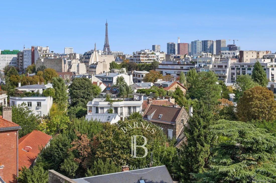 Apartment in Bois de Boulogne, Paris 16e Arrondissement, Paris 1 - 19047009
