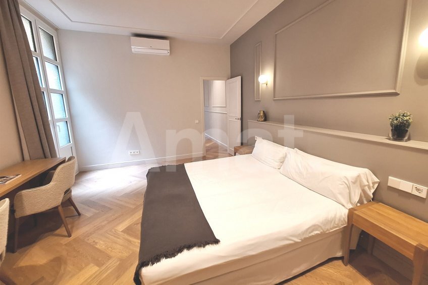 Wohnung in Ciutat Vella, Barcelona, Spanien 4 - 19046395