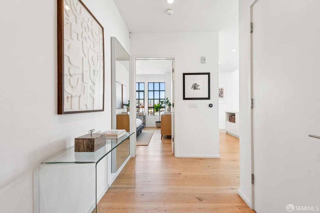 Condo in San Francisco, California, United States 5 - 19047950
