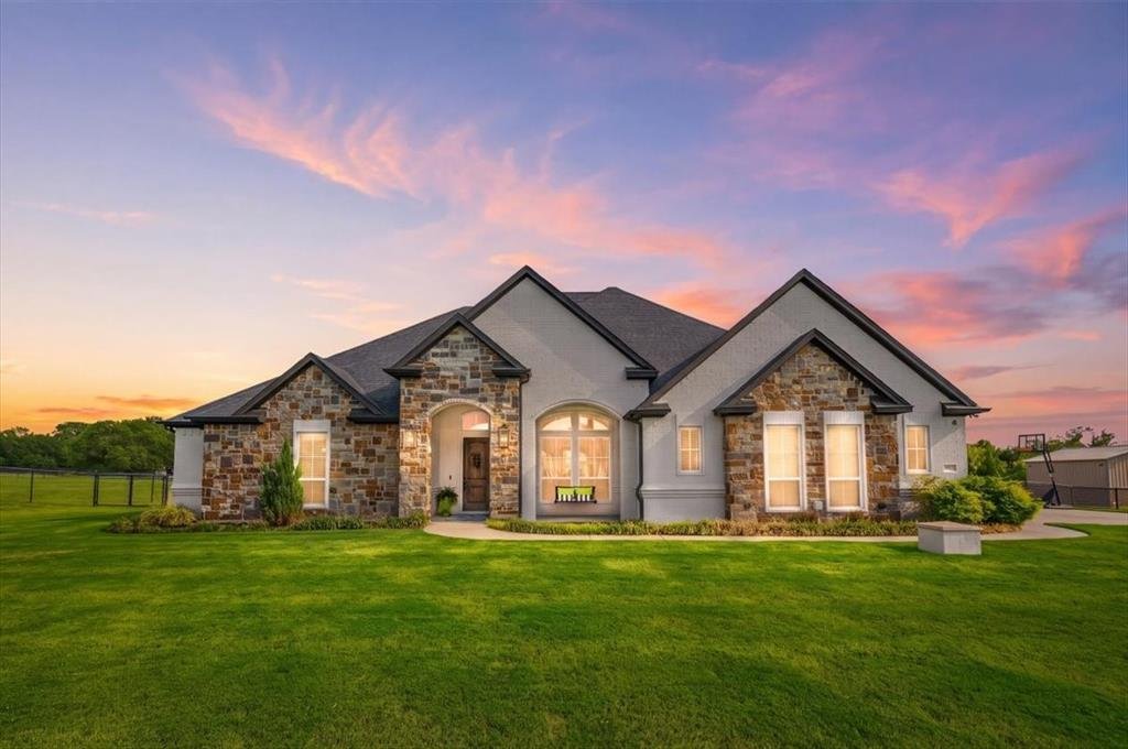 House in Weatherford, Texas, United States 2 - 19048241